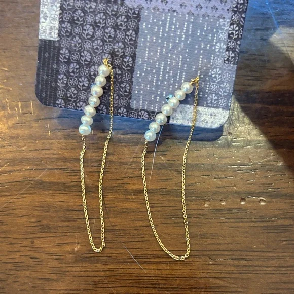 NWT Anthropologie 24k Gold Plates and Pearl Drop Earrings - Picture 3 of 3